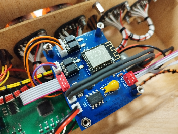 Platine angeschlossen